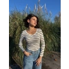 V yaka çizgili bluz beyaz A3699