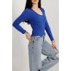 V yaka kaşkorse bluz saks mavisi a3699