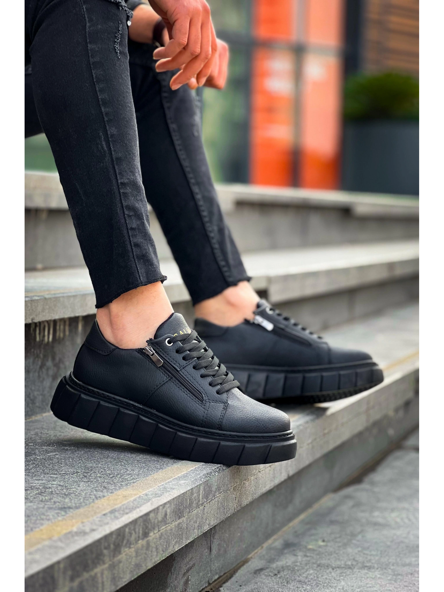 KB-X155 Kuback Siyah Cilt Detaylı Siyah Yüksek Taban Günlük Spor Ayakkabı