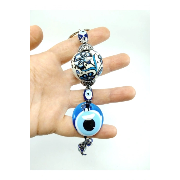 Nazar Boncuğu Anahtarlık El Yapımı Cam Aksesuar Çini Desenli Seramik Detaylı Hediyelik Eşya