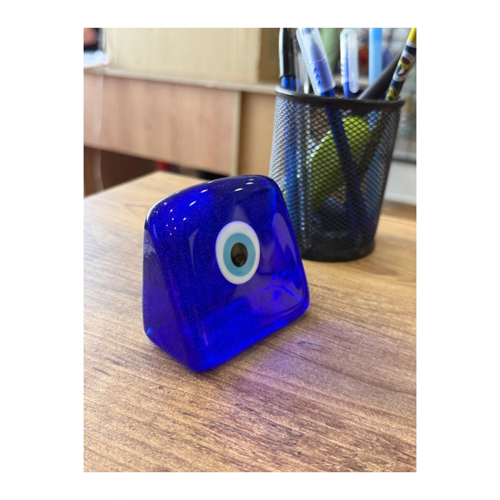 Kare Cam Nazar Boncuğu Üç Boyutlu El Yapımı Masaüstü Dekoru 8x8x4 Cm