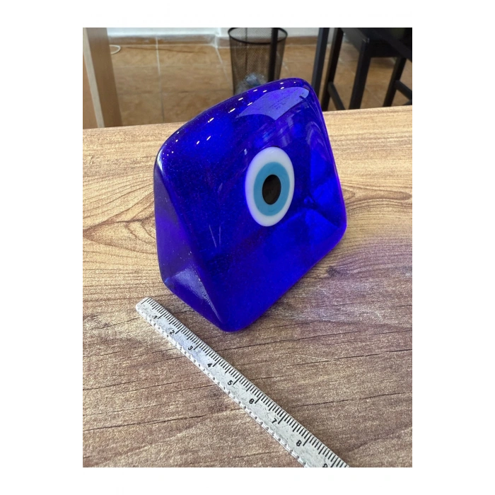 Kare Cam Nazar Boncuğu Üç Boyutlu El Yapımı Masaüstü Dekoru 8x8x4 Cm