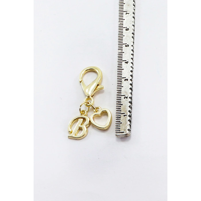 Metal B Harfi Ajurlu Kalp Klipsli Cüzdan Süsü Charm Gold Renkli Çanta Süsü Kişiselleştirilebilir