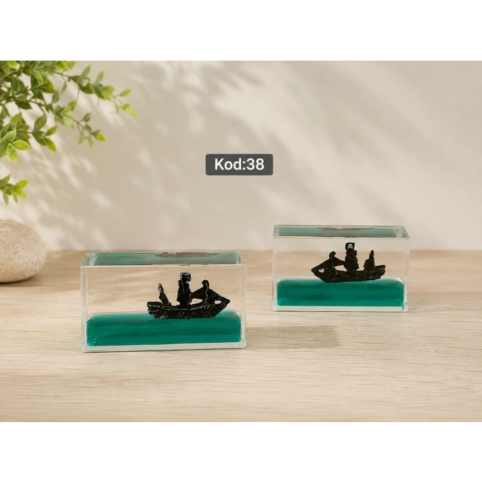 Atatürk Cam Küre Işıklı UsB Ahşap Altlık