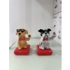 Güneş Enerjili El Sallayan Köpek