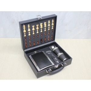 Tirbuşon Satrançlı Matara Seti Alk3914