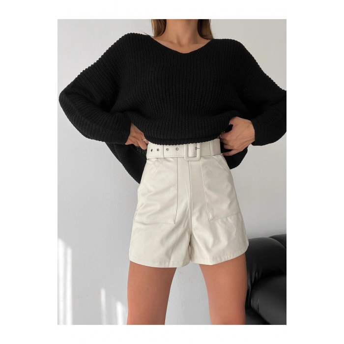 V Yaka Detaylı Modern ve Sade Örgü Kazak Modeli