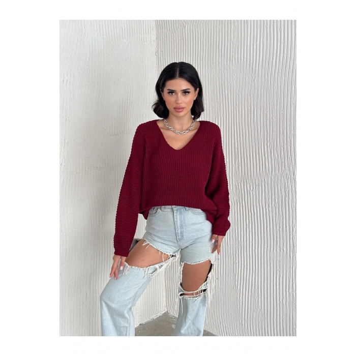 V Yaka Detaylı Modern ve Sade Örgü Kazak Modeli