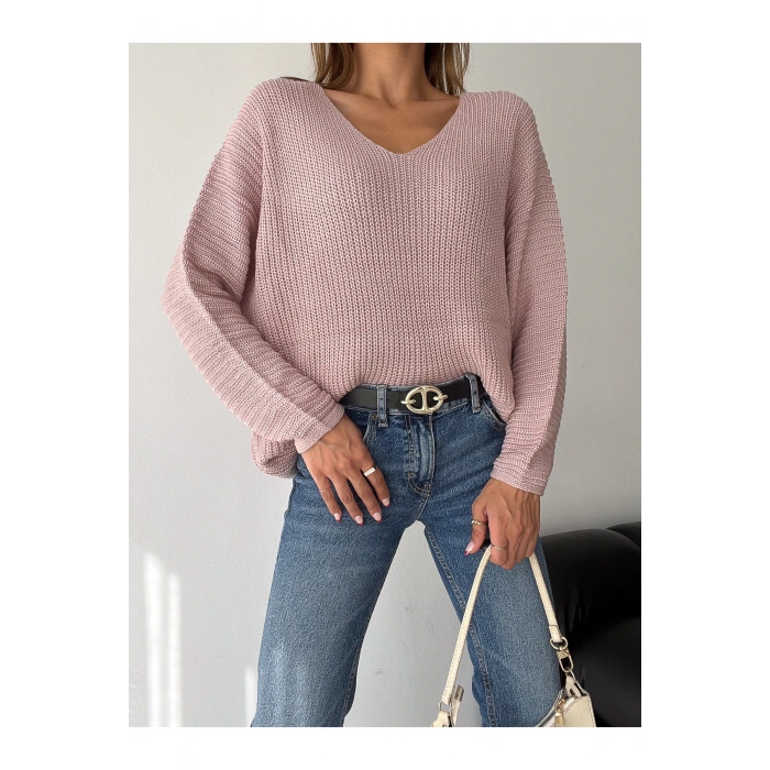 V Yaka Detaylı Modern ve Sade Örgü Kazak Modeli