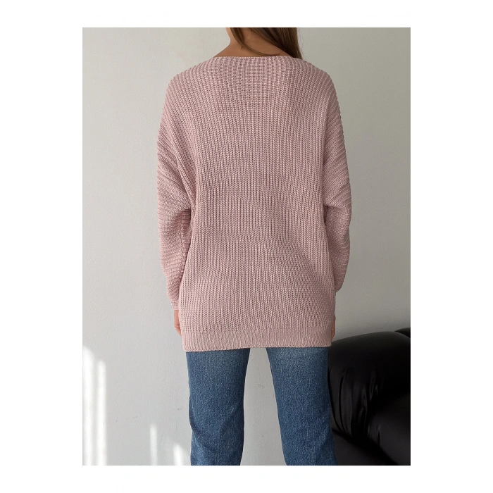 V Yaka Detaylı Modern ve Sade Örgü Kazak Modeli