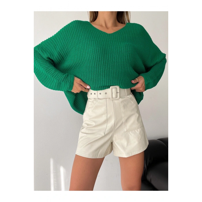 V Yaka Detaylı Modern ve Sade Örgü Kazak Modeli