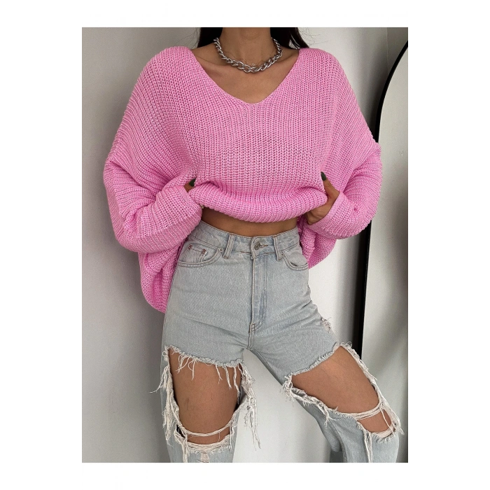 V Yaka Detaylı Modern ve Sade Örgü Kazak Modeli