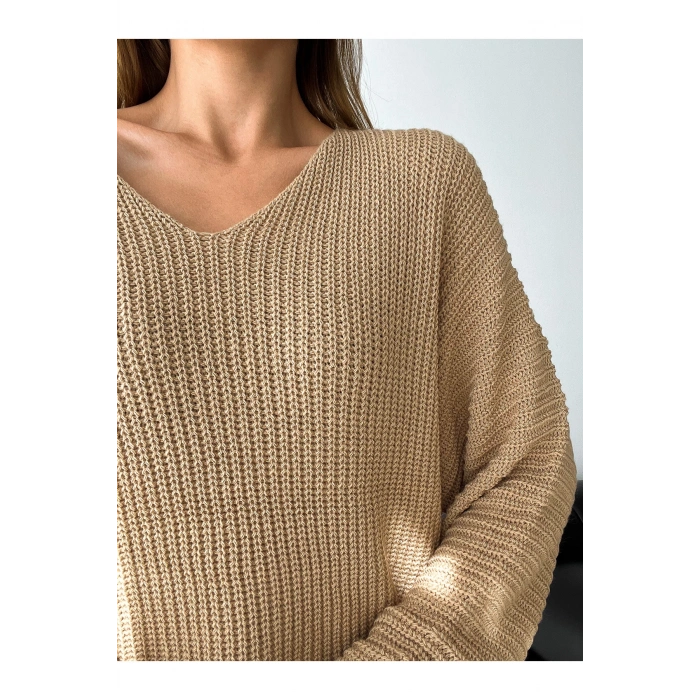 V Yaka Detaylı Modern ve Sade Örgü Kazak Modeli