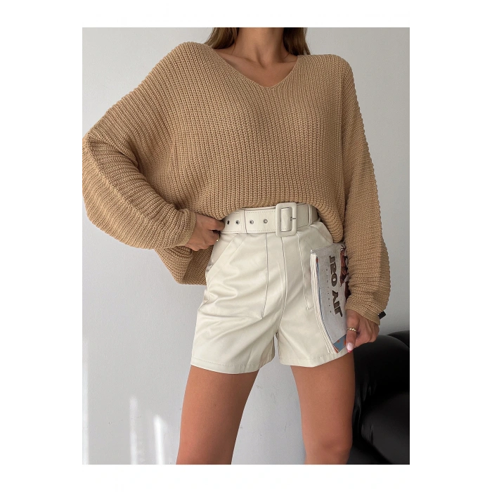 V Yaka Detaylı Modern ve Sade Örgü Kazak Modeli