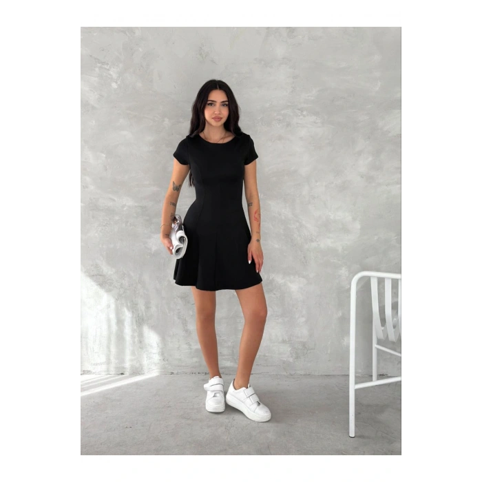 Kısa Kollu Mini Elbise