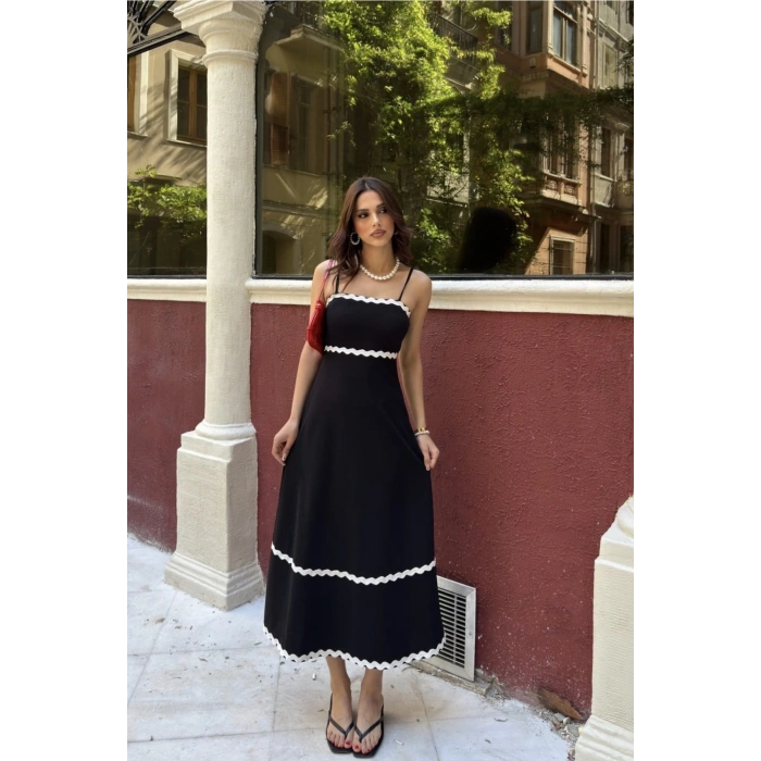 Şerit Detaylı İnce Askılı Elbise