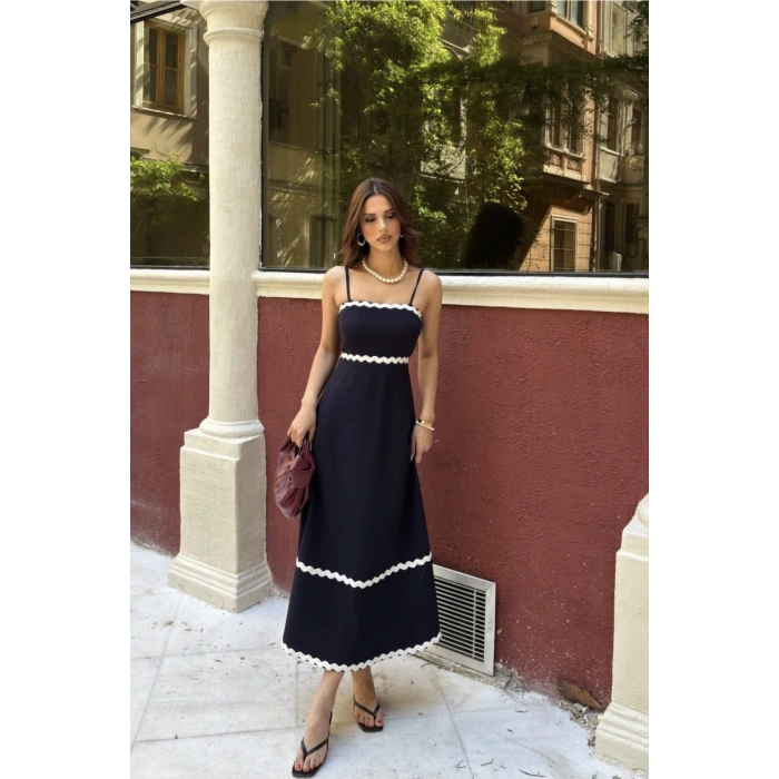 Şerit Detaylı İnce Askılı Elbise