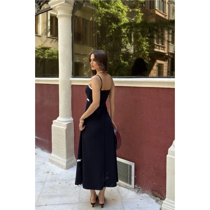 Şerit Detaylı İnce Askılı Elbise