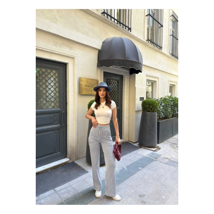 Çizgi Desenli Kumaş Pantolon