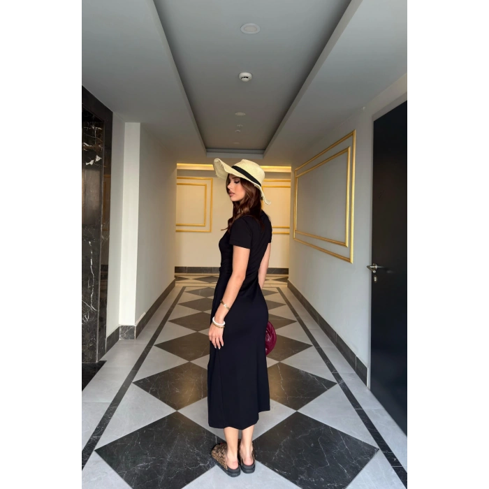 Arkası Uzun Bel Detaylı Elbise