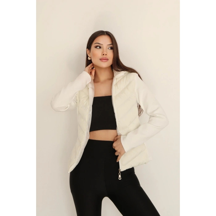 Kadın Krem Kapüşonlu Şişme Mont – Fermuarlı