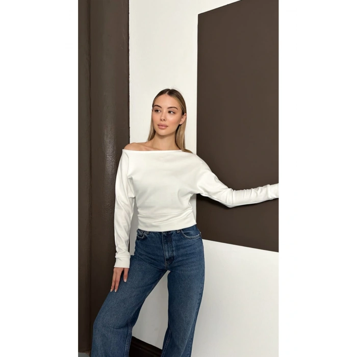 Kadın Beyaz Kayık Yaka Yarasa Kol Bluz