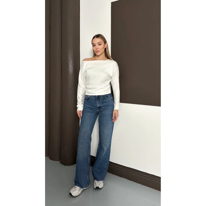 Kadın Beyaz Kayık Yaka Yarasa Kol Bluz