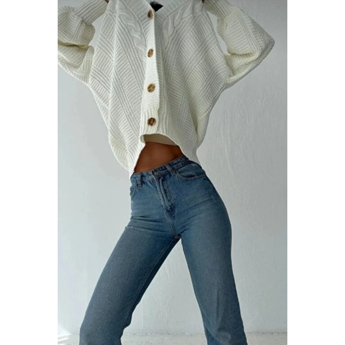 Kadın Ekru V Yaka Düğmeli Saç Örgü Triko Hırka