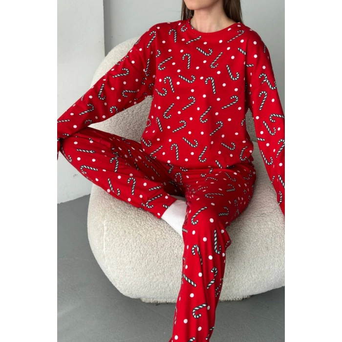 Kadın Şeker Desenli Alt Üst Pijama Takımı-Kırmızı
