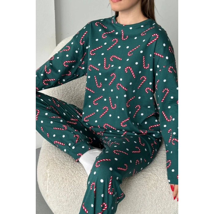 Kadın Şeker Desenli Alt Üst Pijama Takımı-Yeşil