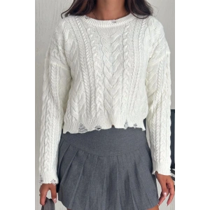 Yırtık Detaylı Örgü Desen Triko Kazak