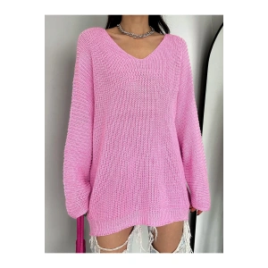 V Yaka Detaylı Modern ve Sade Örgü Kazak Modeli