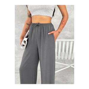 Beli Lastikli Geniş Paça Kumaş Pantolon