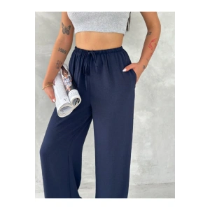 Beli Lastikli Geniş Paça Kumaş Pantolon