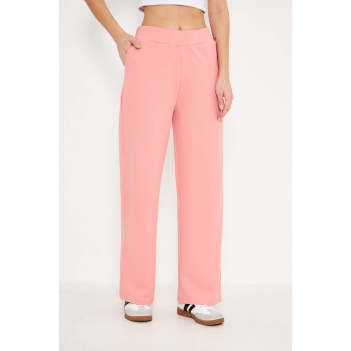 Orta Bel Elastik Düz Paça Kadın Pantolon Pembe