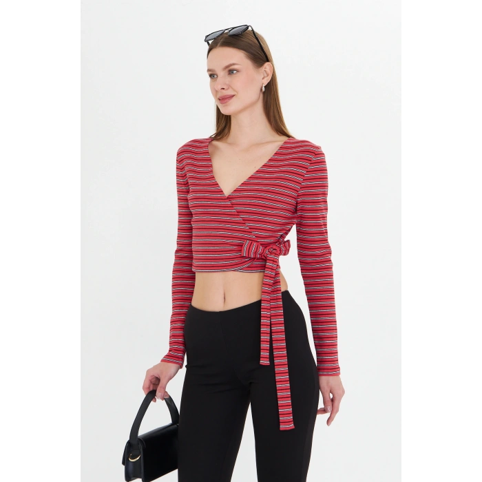 Kadın Kruvaze Uzun Kollu Bağlamalı Crop Top Bluz Kırmızı Çizgili