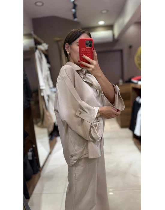 MODAL ARKASI DÜĞME DETAY TAKIM