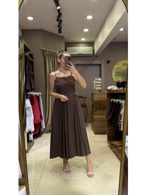 ASKILI ELBİSE - KAHVERENGİ