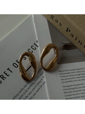 Geometrik oval Merla halka küpe