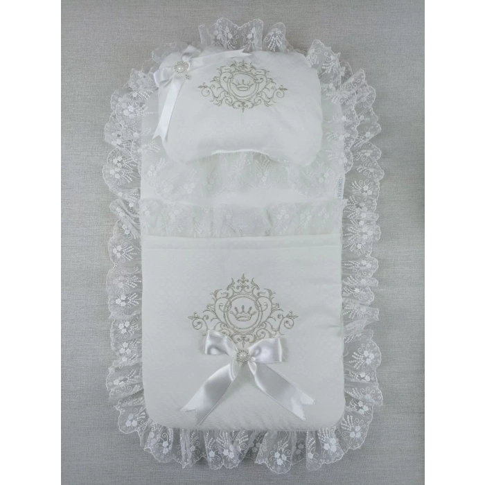 Yenidoğan Bambu Taç Nakışlı Kundaklı Trilüks 3lü Alt Açma Seti Ekru