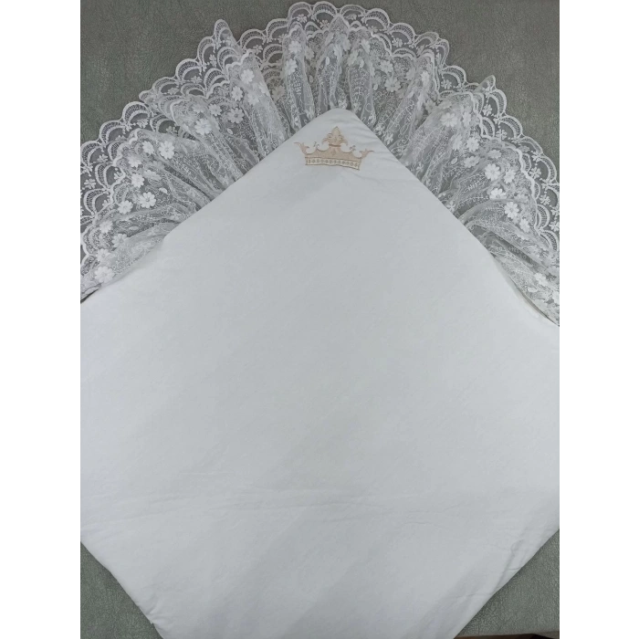 Yenidoğan Saray Kadife Taç Nakışlı İnci Fiyonklu Çift Dantel Duvak Trilüks Kundak Bebek Battaniyesi Vizon-ekru