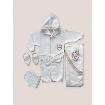 0-6 Ay Kaplan Nakışlı Bornozlu 5li Kız Bebek Havlu Silgi Takımı Pembe