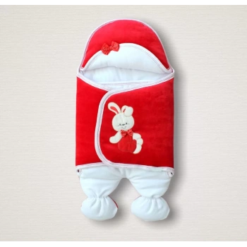 Yenidoğan Kadife Kumaş Ayıcık Nakışlı Şapkalı Kız Erkek Bebek Ayaklı Kundak Bebek Battaniyesi Kırmızı