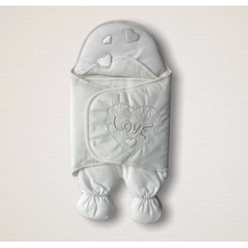 Yenidoğan Lüks Üç Kalp Love Nakışlı Kız Bebek Ayaklı Kundak Bebek Battaniyesi Ekru
