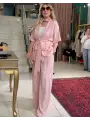 PEMBE ÜÇLÜ TAKIM