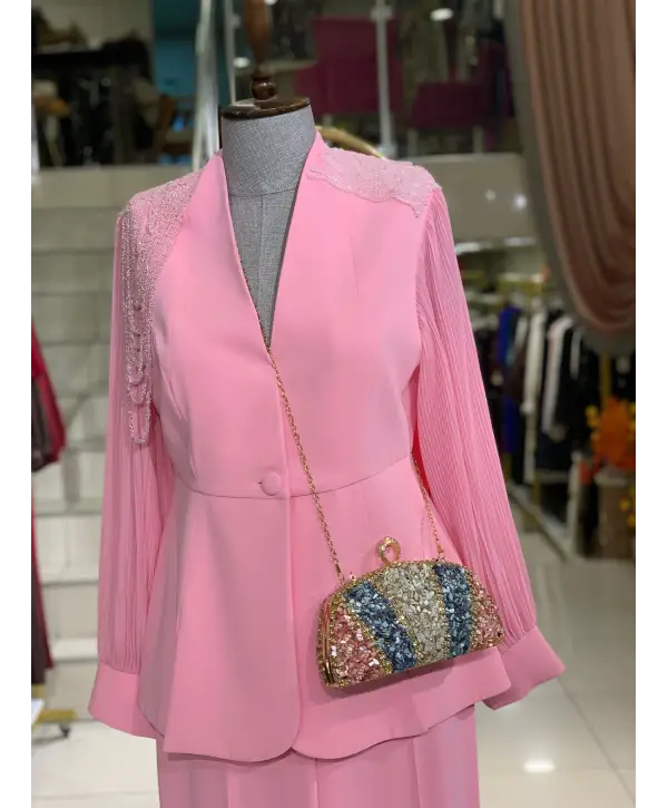 PEMBE TAŞ DETAYLI TAKIM