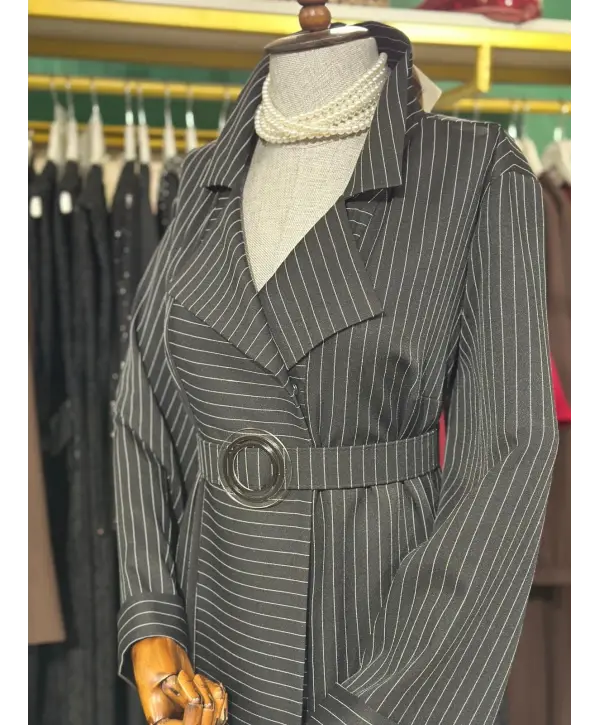 TÜL DETAYLI ELBİSE