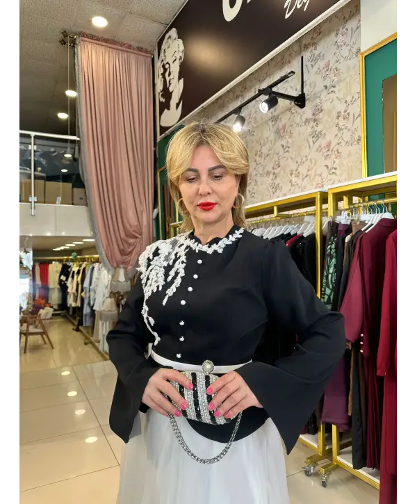 BEYAZ TÜLLÜ CEKET TAKIM