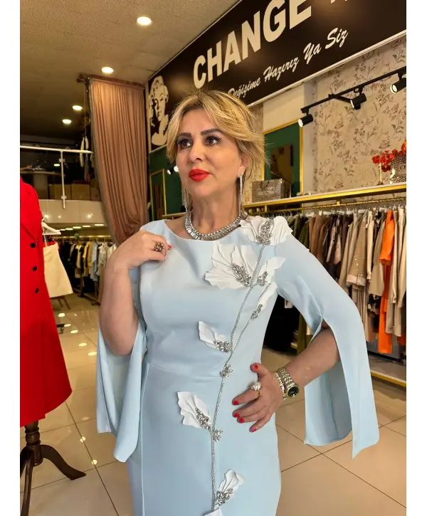 MAVİ ÇİÇEKLİ EBİSE