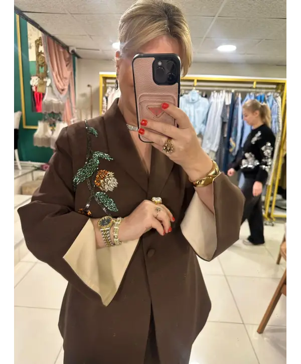 KAHVERENGİ İKİLİ TAKIM